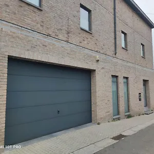 Belle De Luxe Avec 8 , Charleroi België